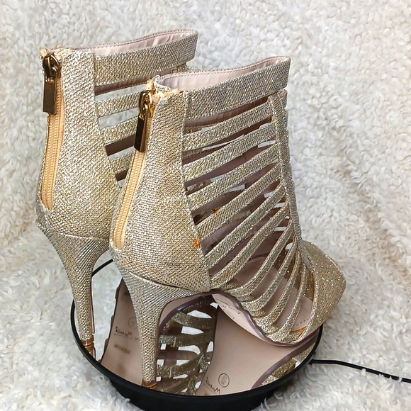 NIB Anne Michelle Rapture Heel - Picture 5 of 17